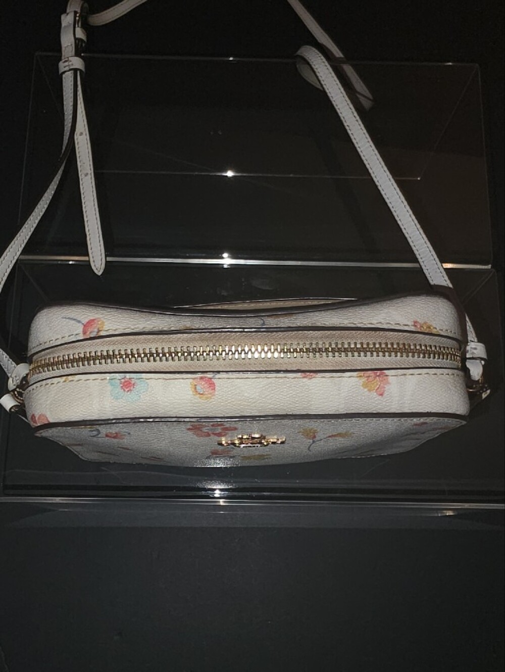 Coach Mini Camera Bag In Signature Canvas Crossbody. A2239-C8700. 7×5×2 - Picture 8 of 16